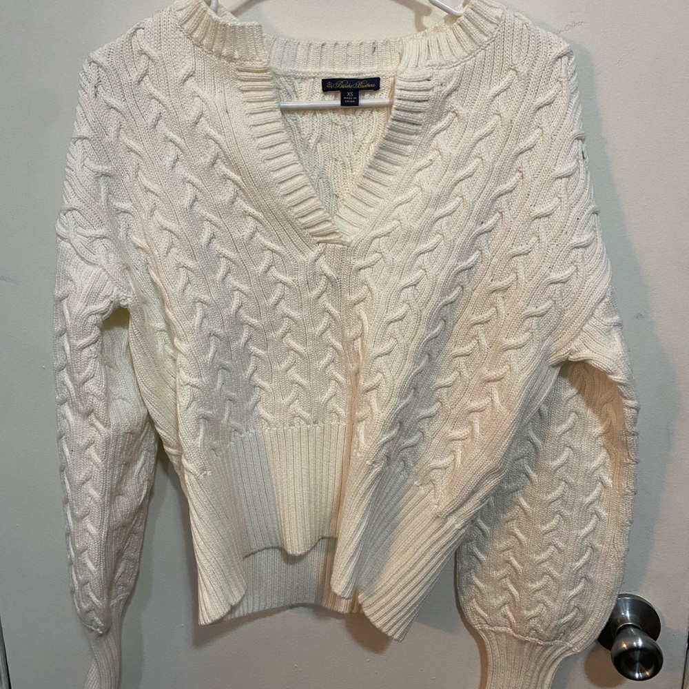 Brooks Brothers 100% Cotton Cream Cable Knit V-Neck Sweater